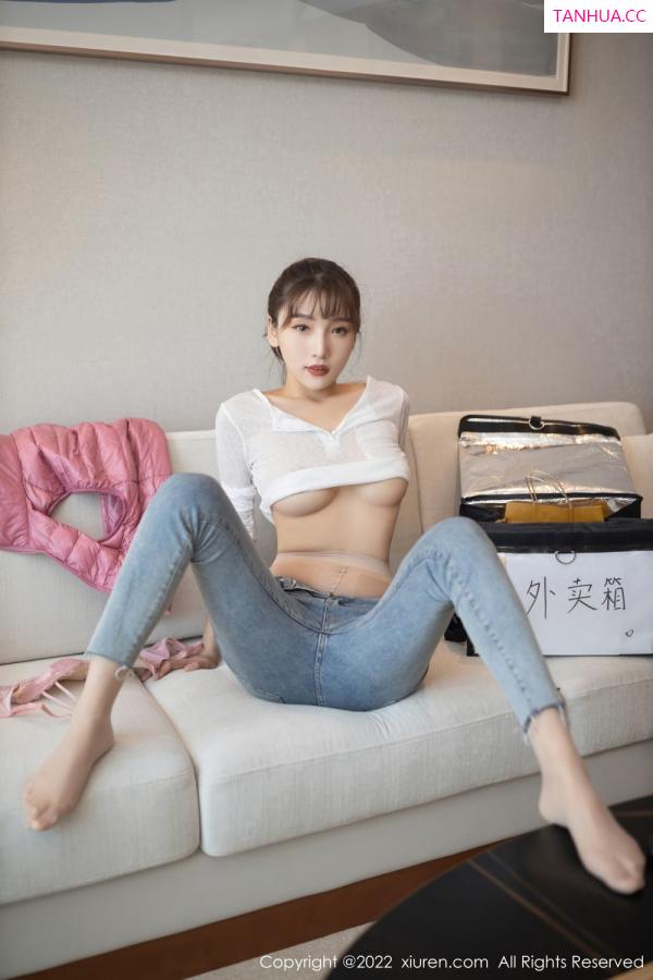 陆萱萱  [XiuRen]高清写真图 2022.01.20 No.4493 陆萱萱第33张图片